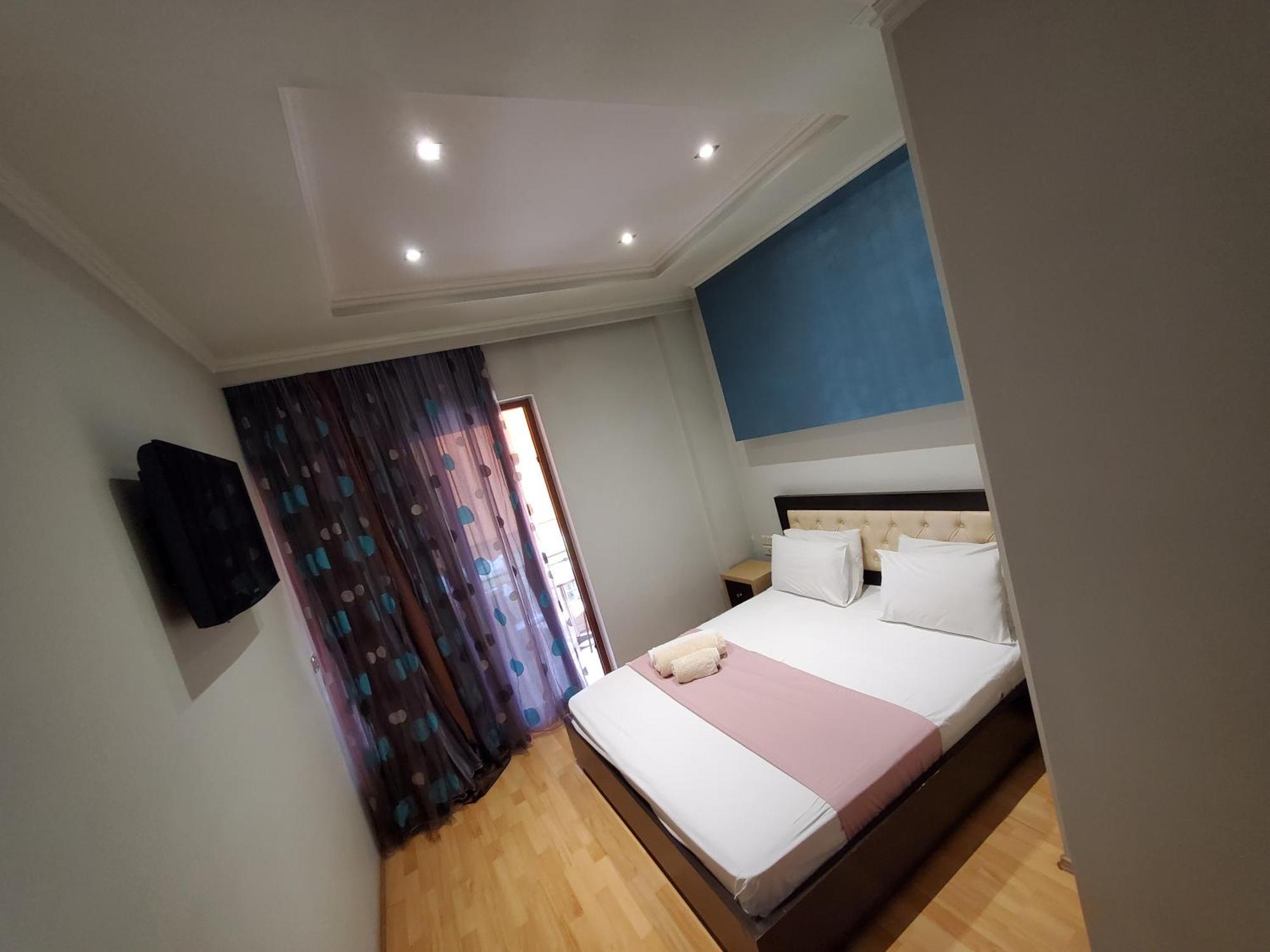 Hotel Shehu ジロカストラ エクステリア 写真