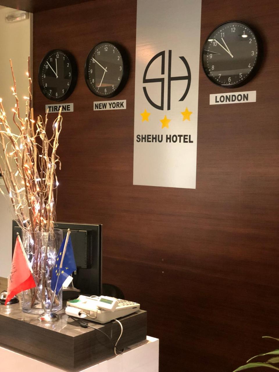 Hotel Shehu ジロカストラ エクステリア 写真